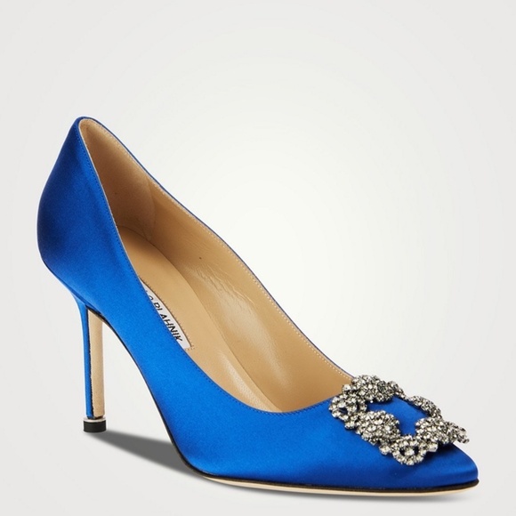 NEW Manolo Blahnik Hangisi 105 Crystal Buckle Blue Satin Pump Size 42 NIB - Picture 1 of 8
